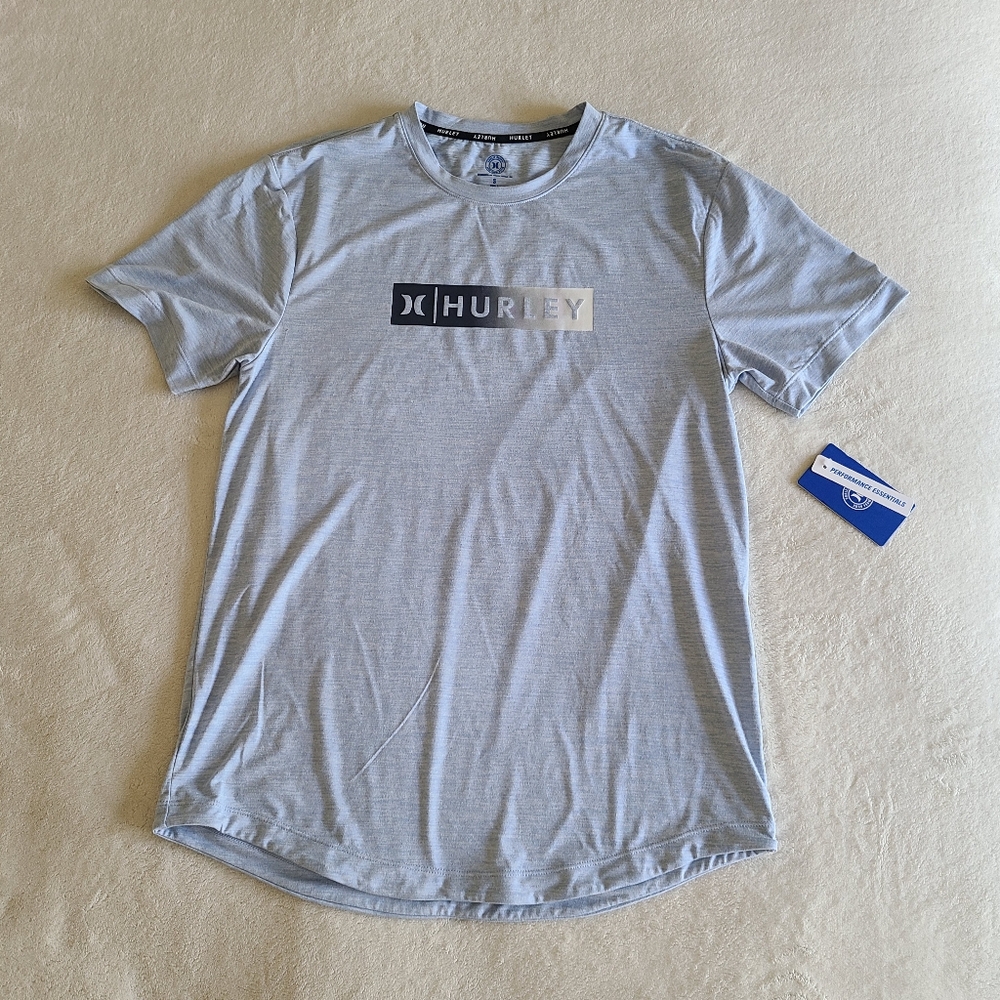 NWT Hurley Performance Graphic Men's S light blue Short Sleeve Tee
